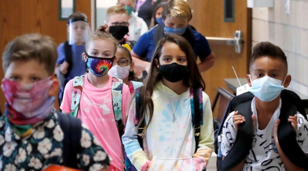 σχολεία άνοιγμα πανδημία covid